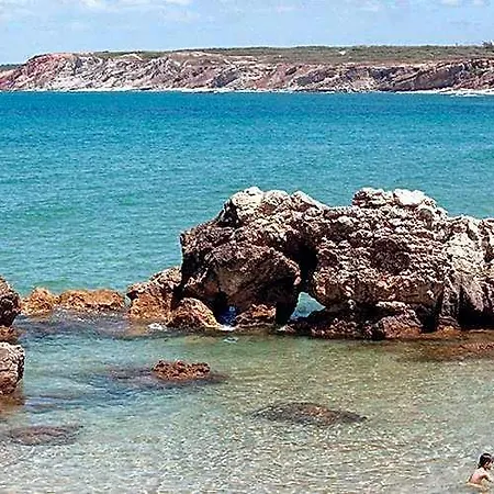 Casa Mares 2 Hotel 3*
